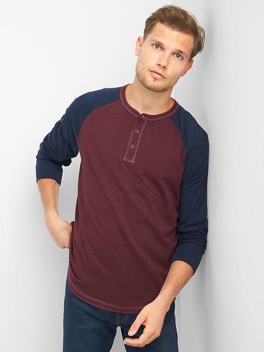 Gap Men Slub Baseball Henley - Pinot Noir