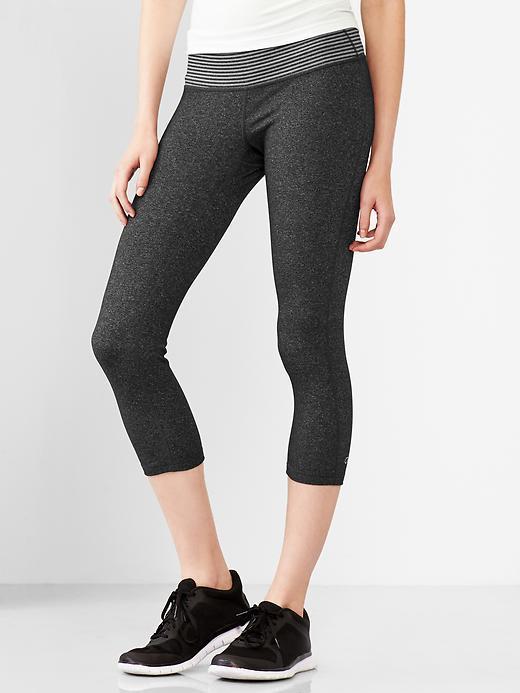 Gap Women Gapfit Gfast Heathered Capris - Gray Stripe