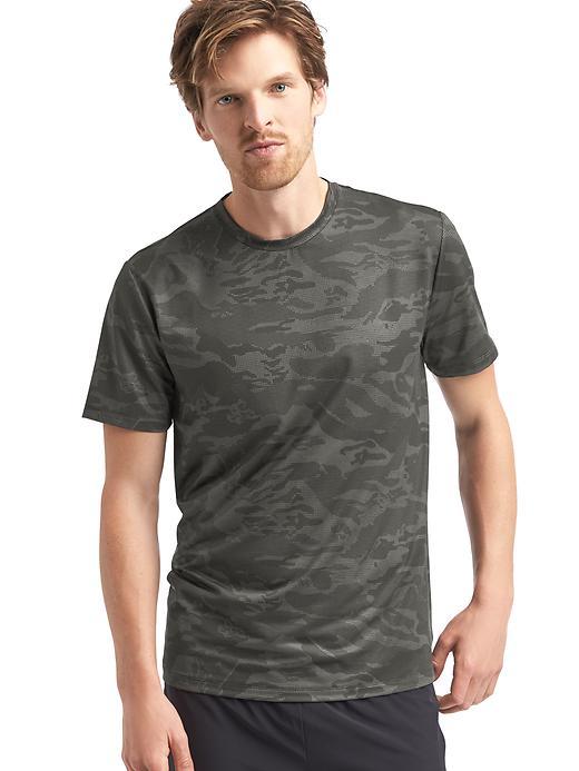 Gap Men Camo Mesh Crewneck T Shirt - Black Camo