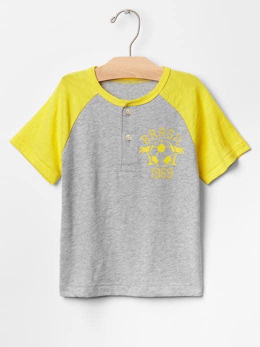 Gap Graphic Raglan Henley - Heather Grey