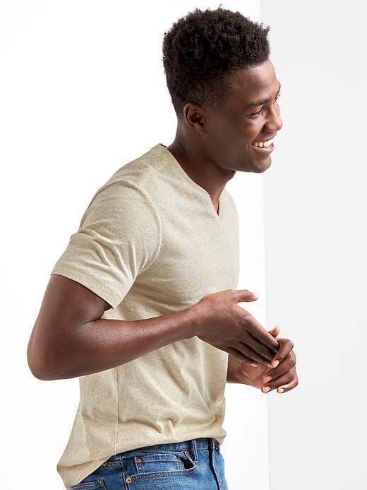 Gap Men Essential V Neck Tee - Oatmeal Heather