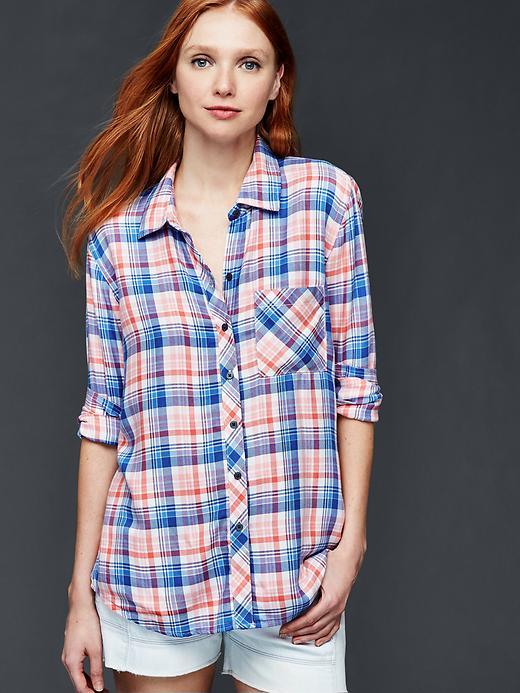 Gap Women Drapey Flannel Boyfriend Shirt - Peach Plaid