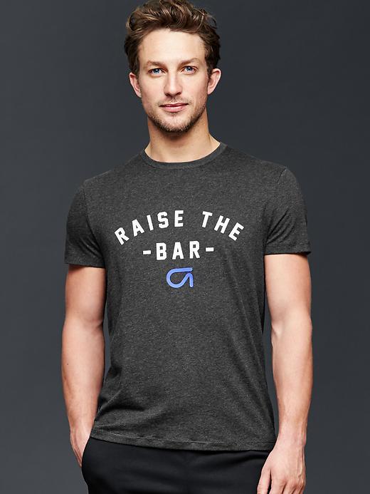 Gap Men Gdry Raise The Bar T Shirt - Dark Charcoal