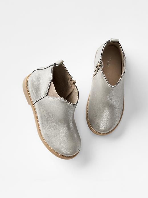 Gap Metallic Chelsea Boots - Silver