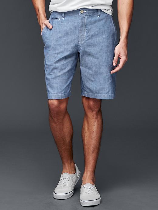 Gap Men 1969 Chambray Everyday Shorts 10 - Chambray Blue
