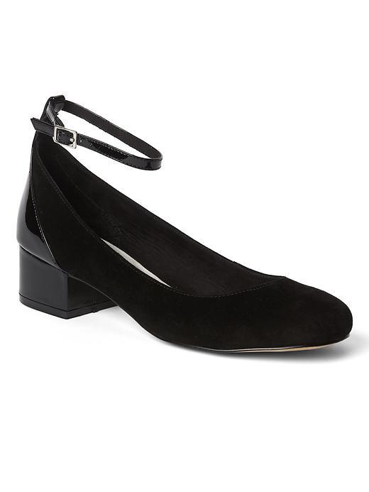 Gap Women Ankle Strap Block Heel - Black