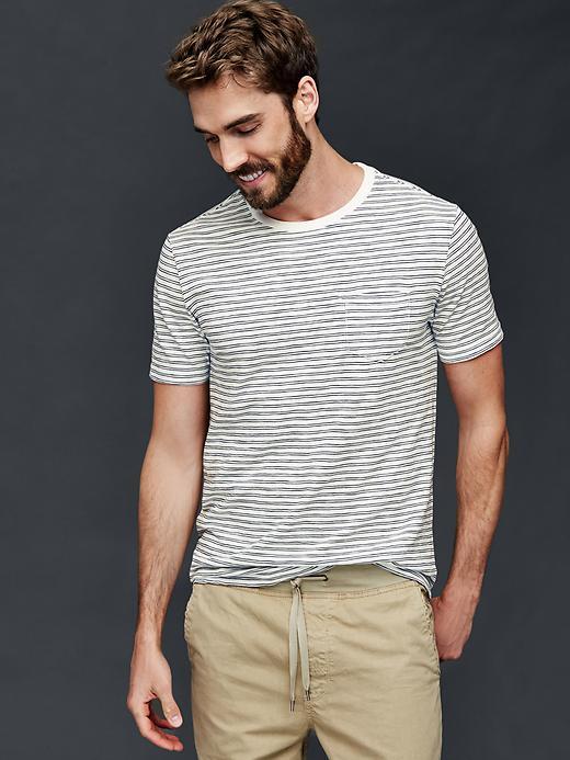 Gap Men Slub Jersey Multi Stripe T Shirt - Dark Night