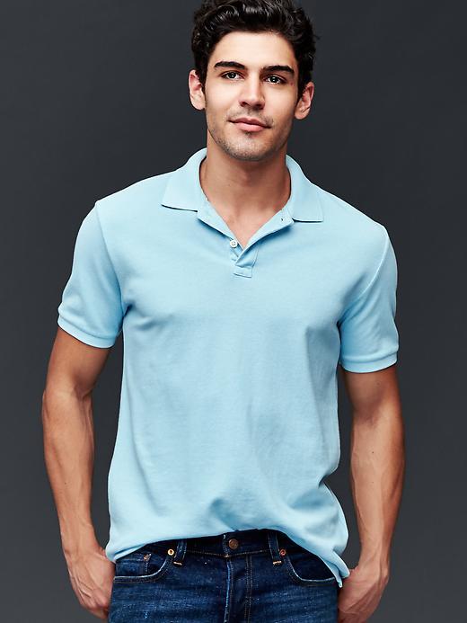 Gap Men Solid Pique Polo - Blue Focus