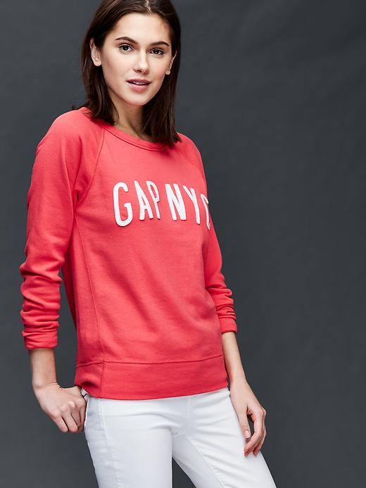 Gap Logo Nyc Crew Pullover - Rose Bush