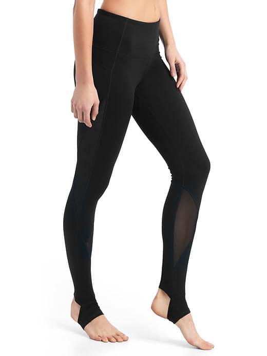Gap Women Gapfit Blackout Gfast High Rise Stirrup Leggings - True Black