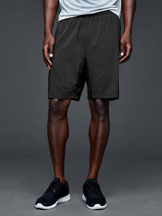 Gap Men Urban Active Side Panel Shorts - True Black