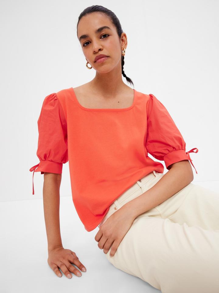 Puffed Tie-sleeve Top