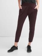 Gap Women Gapfit Pintuck Jersey Ankle Pants - Pinot Noir