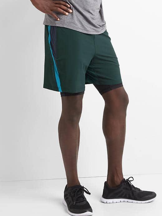 Gap Men 2 In 1 Core Trainer Shorts 7 - Campus Green