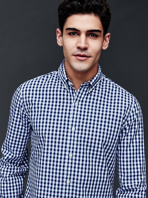 Gap Men True Wash Gingham Slim Fit Shirt - Comet Blue