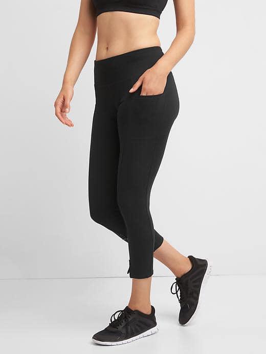 Gap Women Gfast Blackout Ankle Zip Capris - Black