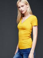 Gap Women Modern V Neck Tee - Golden Grain