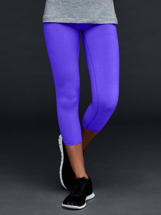 Gap Women Gfast Sprint Tech Capris - Becca Blue