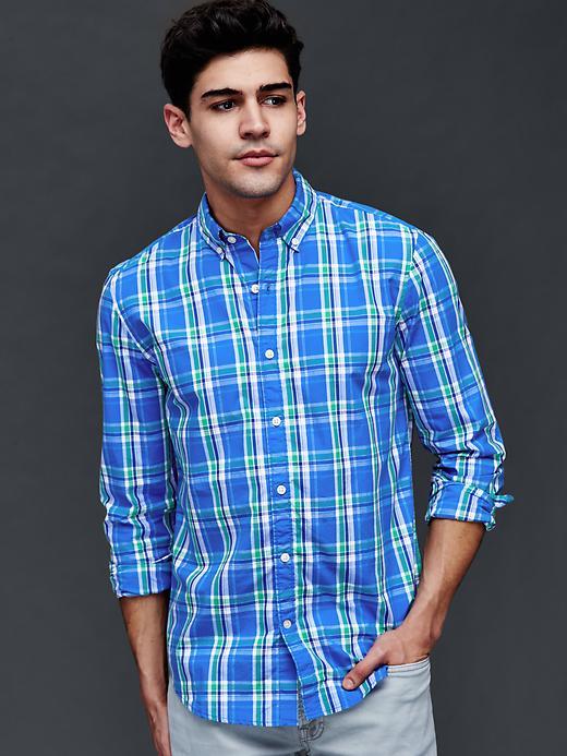 Gap Men True Wash Large Plaid Slim Fit Shirt - Gum Drop