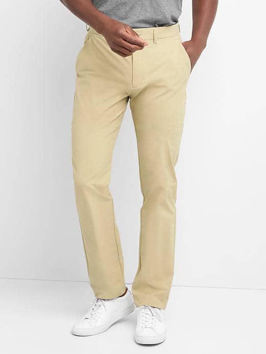 Gap Men Lightweight Slim Fit Performance Khakis - Cargo Khaki