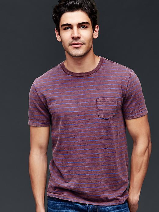 Gap Men Slub Feeder Stripe Tee - Pinot Noir
