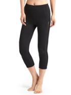 Gap Women Gapfit Blackout Technology Mesh Stripe High Rise Capris - True Black