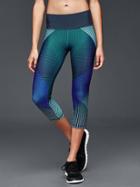 Gap Women Gfast Cross Train Print Capris - Green Print