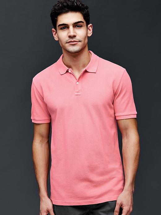 Gap Men Solid Pique Polo - Hot Pink