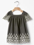 Gap Embroidered Flutter Dress - Soft Black