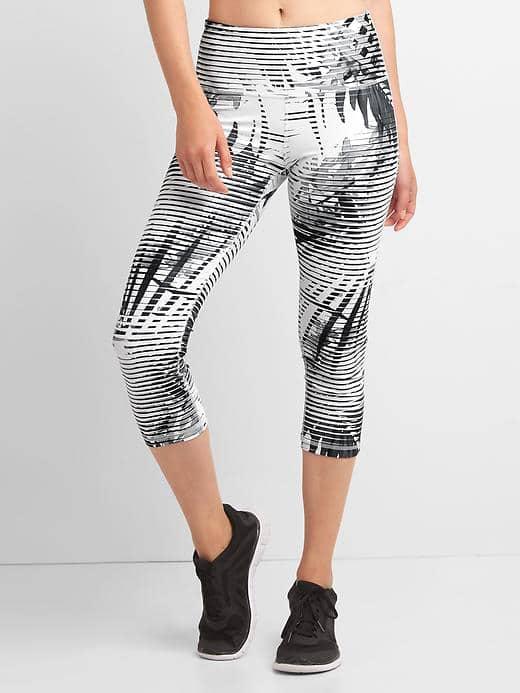 Gap Women Gfast Crossgrain Capris - Fast Tropical