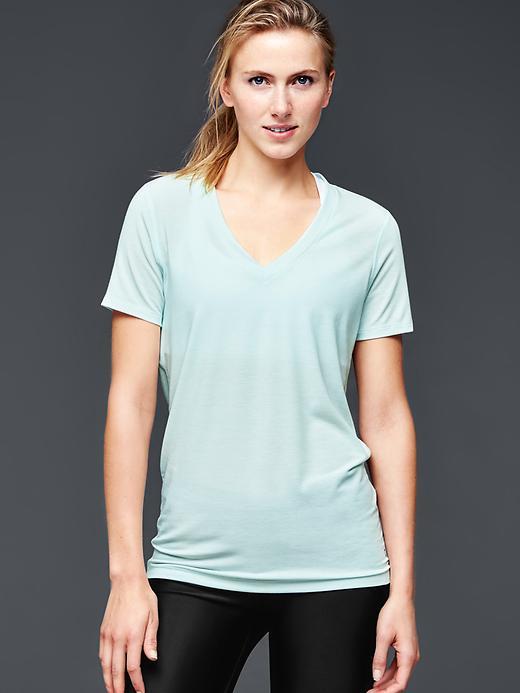 Gap Women Gapfit Breathe V Neck Tee - Glass Of Water