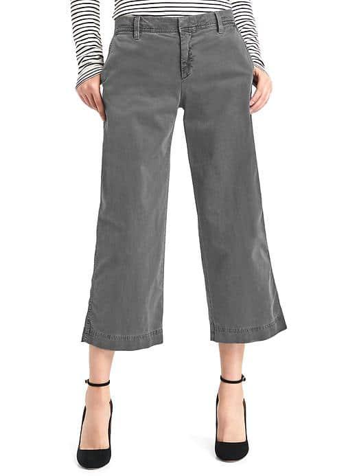 Gap Women Wide Leg Crop Chinos - Washed Black