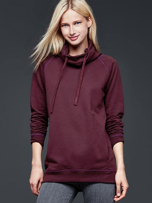 Gap Women Funnel Boyfriend Sweatshirt - Vamp Red