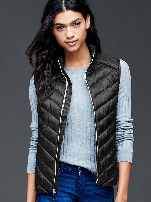 Gap Women Coldcontrol Lite Puffer Vest - True Black