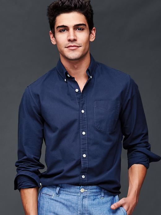 Gap Men Solid Button Down Oxford Shirt - Tapestry Navy