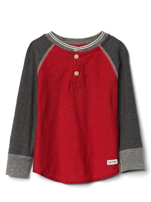 Gap Colorblock Raglan Henley - Modern Red