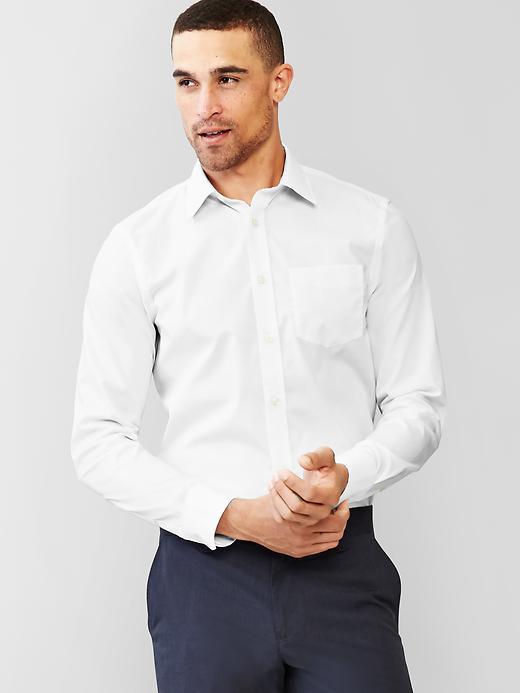 Gap Men Wrinkle Resistant Solid Shirt - Optic White