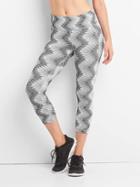 Gap Women Gfast Chevron Capris - Gray Multi