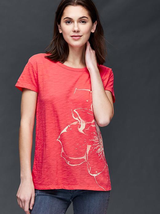 Gap Watercolor Graphic Tee - Rose Bush