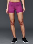 Gap Women Gfast Performance Cotton Shorts - New Fuchsia