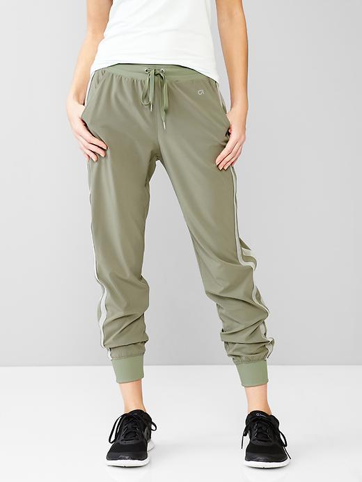 Gap Women Gapfit Stripe Panel Pants - Mesculen Green