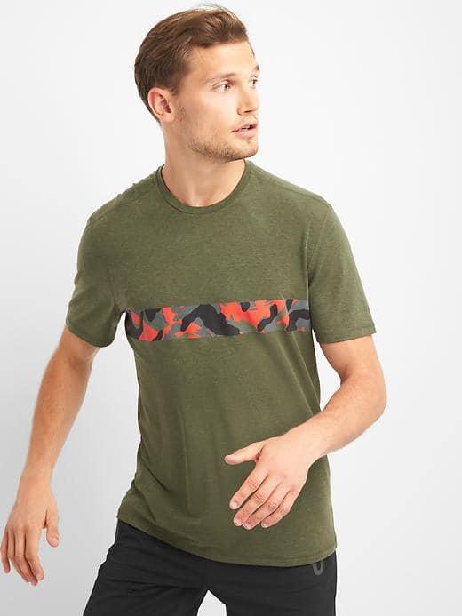 Gap Men Breathe Camo Stripe Tee - Green Camo