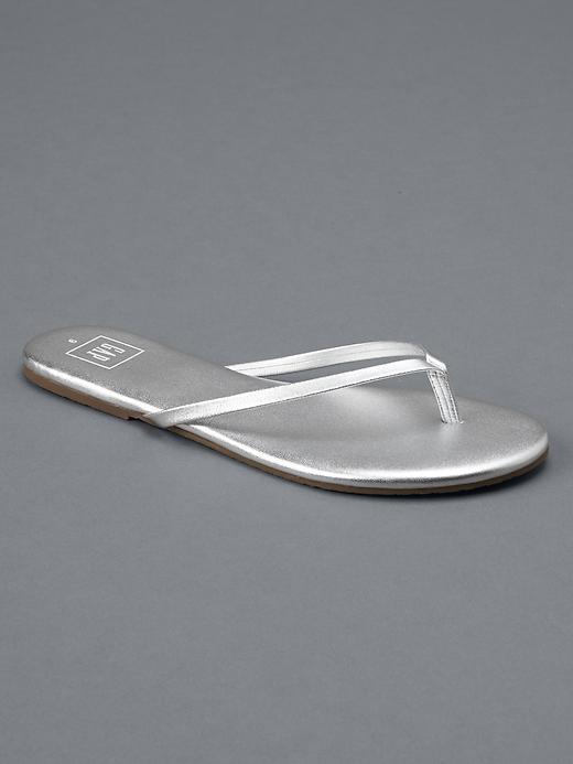 Gap Women Leather Flip Flops - Silver
