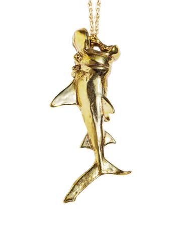 Verameat Hippo Shark Pendant Necklace