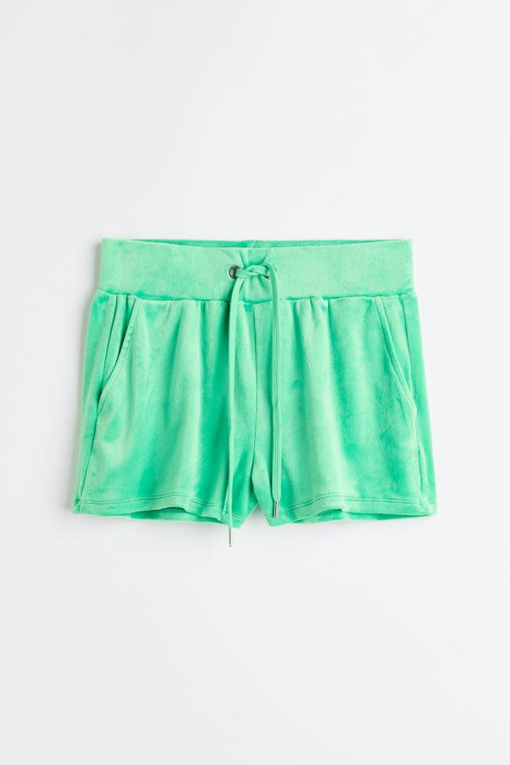H & M - Velour Shorts - Green