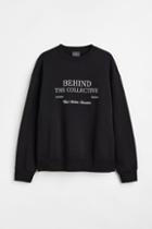 H & M - Relaxed Fit Printed Sweatshirt - Black
