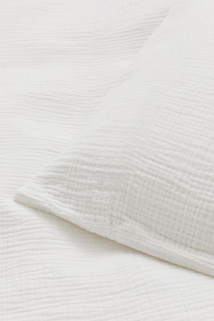 H & M - Muslin Twin Duvet Cover Set - White