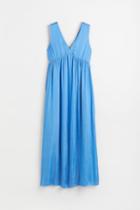 H & M - Long V-neck Dress - Blue