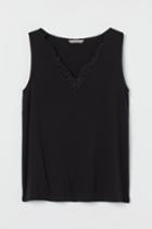 H & M - V-neck Top With Lace - Black