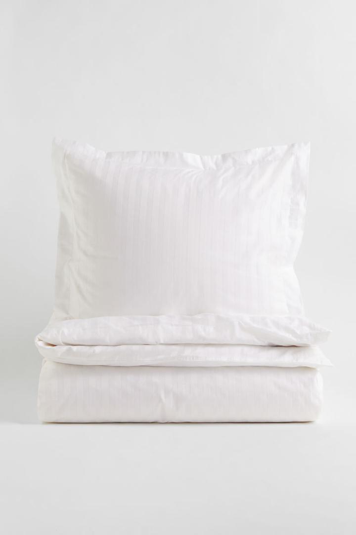 H & M - Cotton Sateen Twin Duvet Cover Set - White